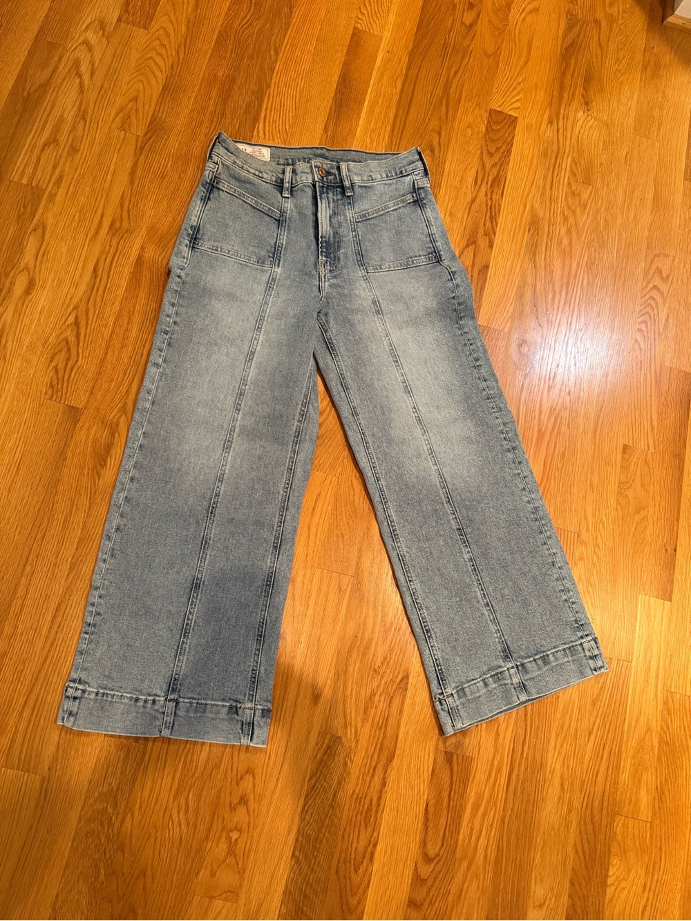 GAP Light Blue Wide-Leg “High-Rise Stride Ankle” Jeans